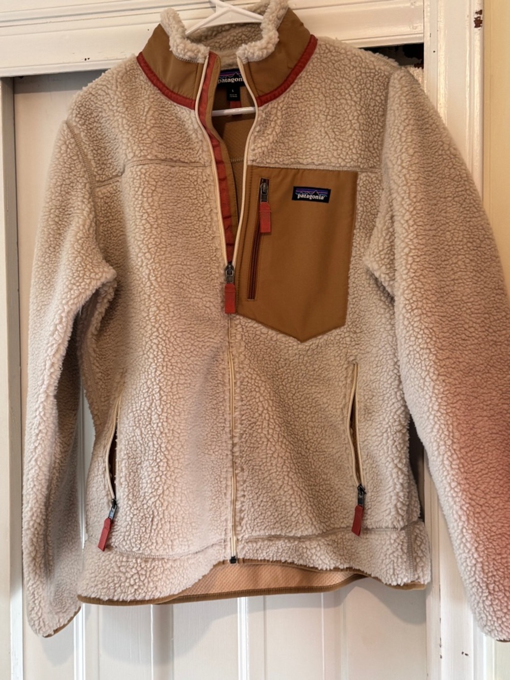Patagonia Women’s Retro Pile Fleece Jacket - Natural/ Tan Color - Sz L EUC